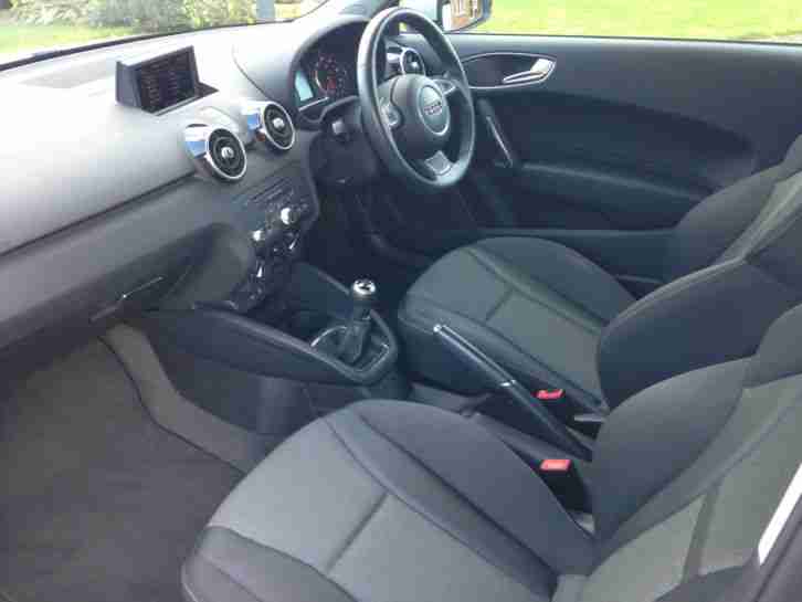 2011 AUDI A1 SPORT TDI SILVER