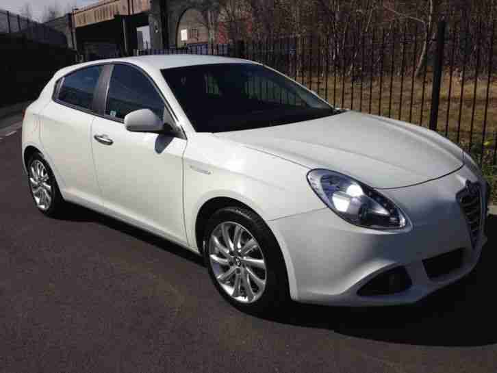 2011 Alfa Romeo Giulietta 1.6 JTDM-2 Lusso 5dr