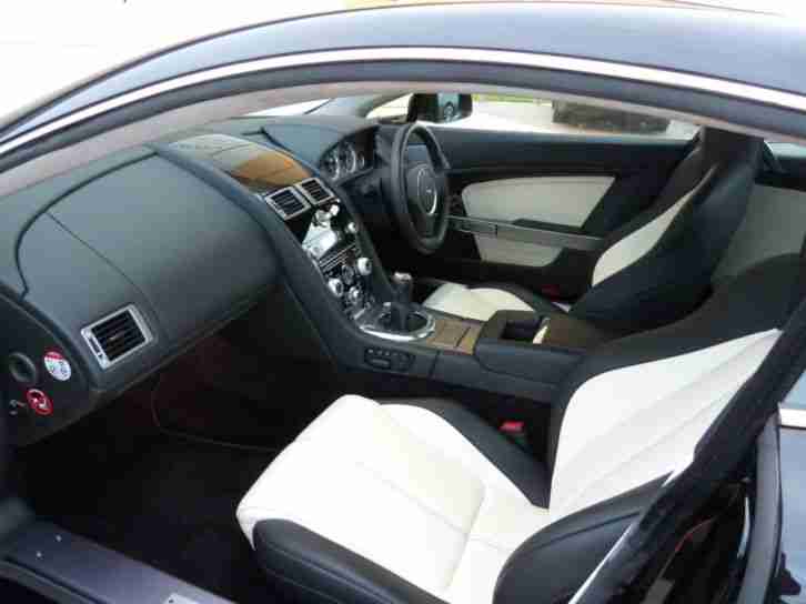 2011 Aston Martin V8 Vantage 2011/11 Petrol Black Manual