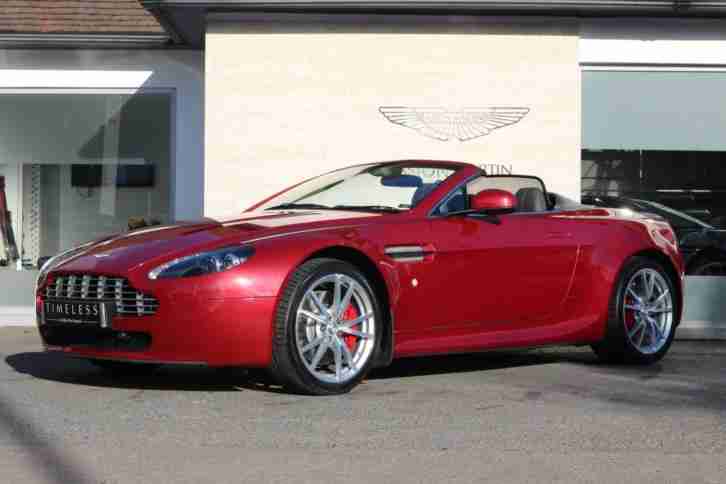 2011 V8 Vantage Roadster 2dr