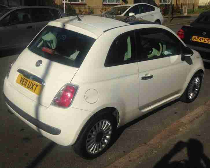 2011 FIAT 500 LOUNGE WHITE