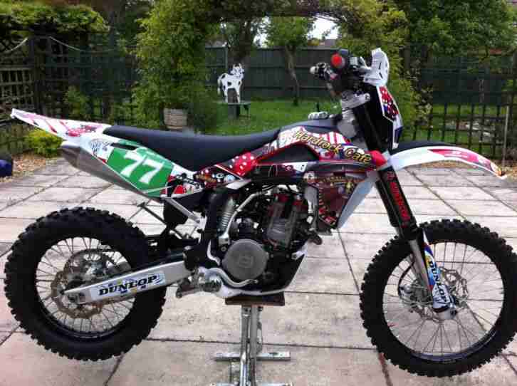 2011 HUSQVARNA TE 310 RED/WHITE