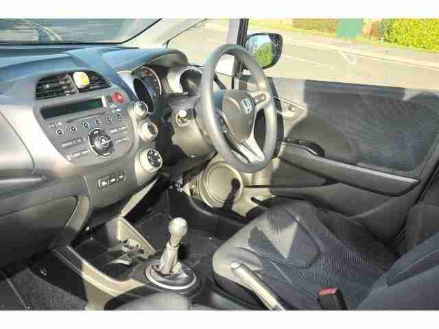 2011 Honda Jazz 1.4 I-Vtec Es 5Dr Petrol Hatchback