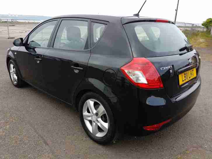 2011 - Kia Cee'd 1.6 CRDi EcoDynamics, £20 ROAD TAX, SERVICE HISTORY