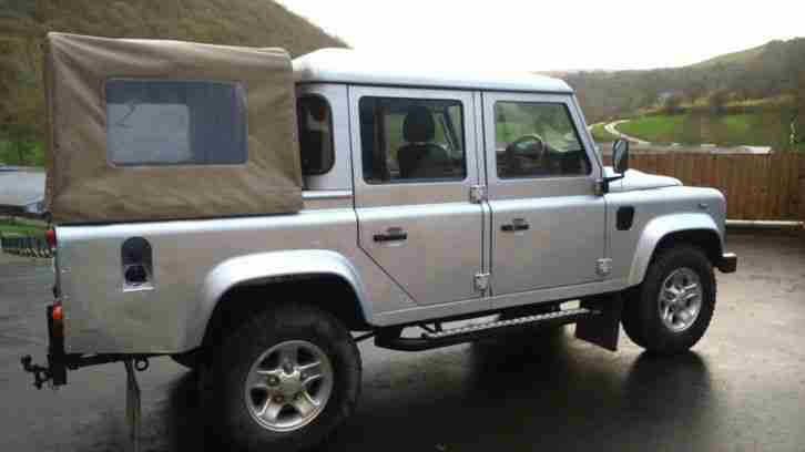 2011 LAND ROVER DEFENDER 110 XS TD D C SILVER