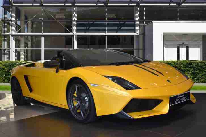 2011 Lamborghini Gallardo LP 570-4 SPYDER PERFORMANTE Petrol yellow Semi Auto