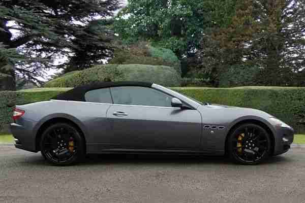 2011 MASERATI GRANCABRIO AUTO GREY