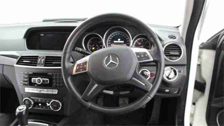 2011 MERCEDES-BENZ C CLASS C220 CDI BlueEFFICIE..