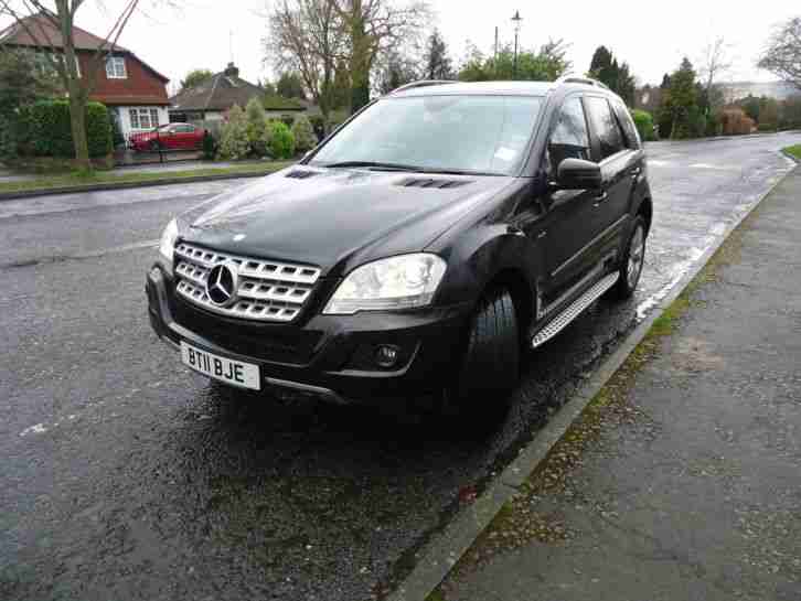 2011 MERCEDES BENZ ML300 SPORT CDI BLUE CY A