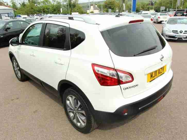 2011 NISSAN QASHQAI 2.0 dCi Tekna 5dr 4WD Manual Estate