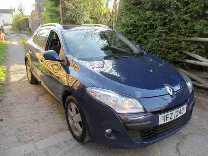 2011 RENAULT MEGANE DYNAMIQUE T TOM 1.5DC BLUE DIESEL ESTATE CAR £20 ROADTAX