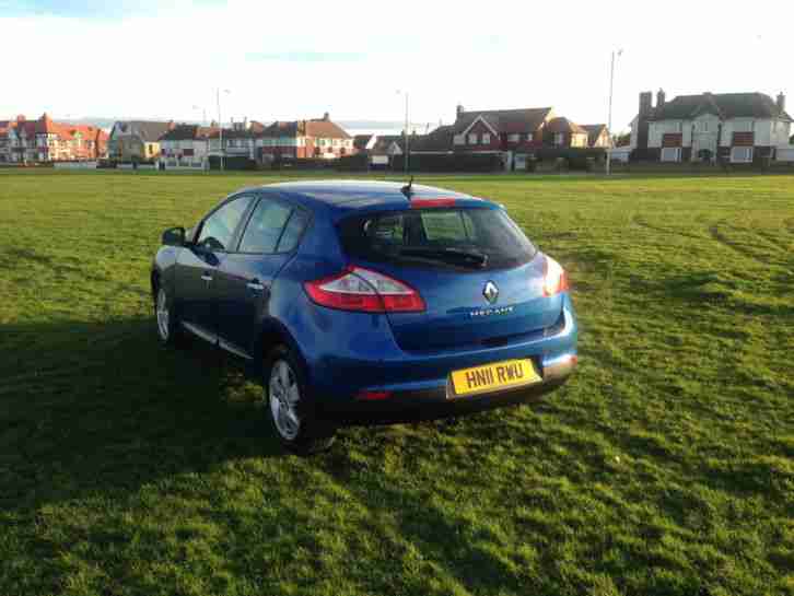 2011 RENAULT MEGANE DYNAMIQUE TOMTOM V ***very light damaged, spares repairs***