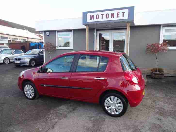 2011 Renault Clio 1.5 dCi 88 Expression 5drDIESELJUST ARRIVED 5 door Hatchback