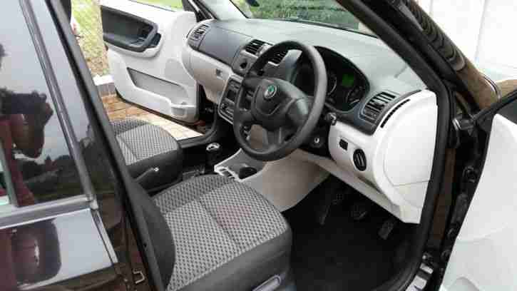 2011 SKODA FABIA SE TDI CR 105 BLACK