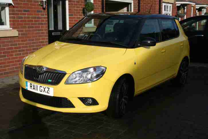 2011 FABIA VRS SPRINT YELLOW BLACK