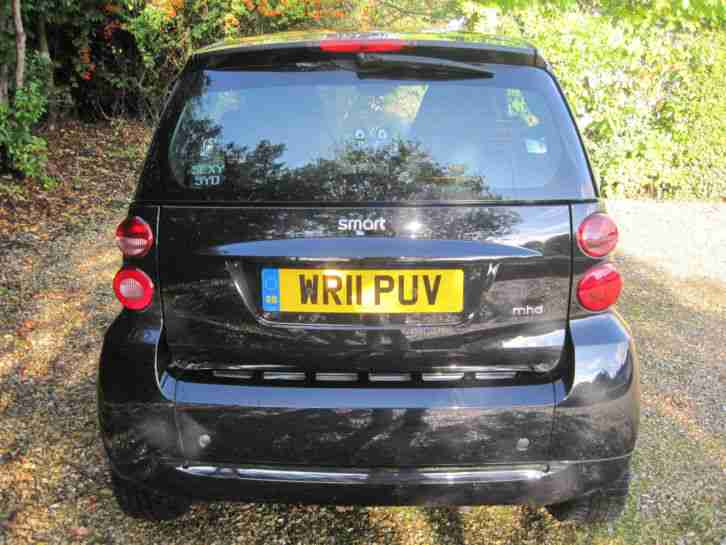 2011 SMART FORTWO PASSION MHD AUTO BLACK