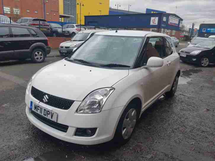 2011 SUZUKI SWIFT SZ3 WHITE