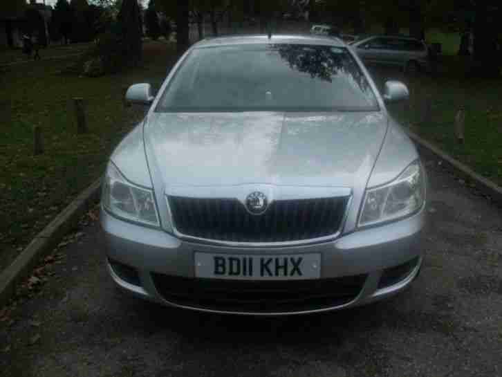 2011 Skoda Octavia 1.6 SE 5dr 5 door Hatchback