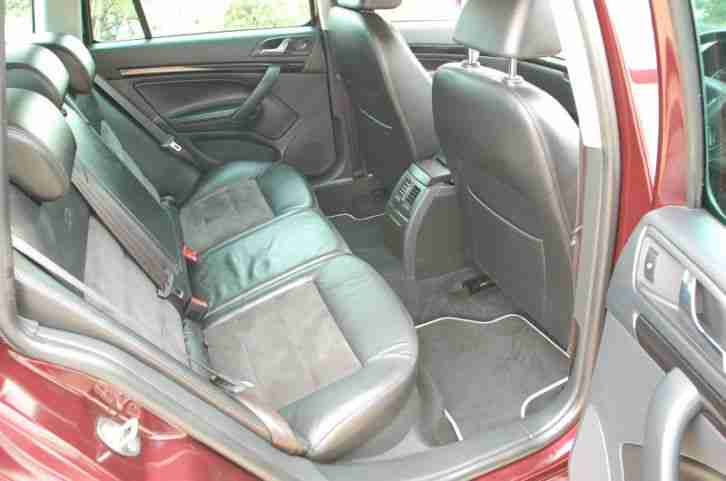2011 Skoda Octavia 2.0TDI Estate DSG Elegance