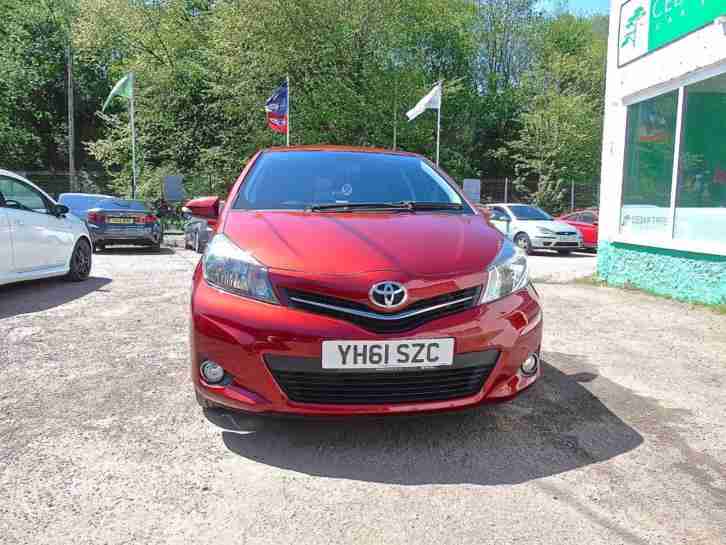 2011 TOYOTA YARIS 1.3 VVT I SR LOW MILEAGE +BUILT IN SATNAV +BLUETOOTH +F