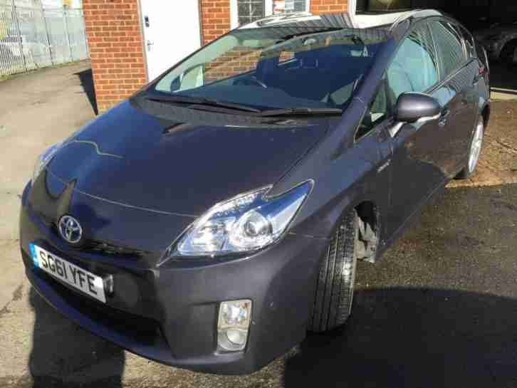 2011 Toyota Prius 1.8 VVT-i Hybrid T Spirit 5dr