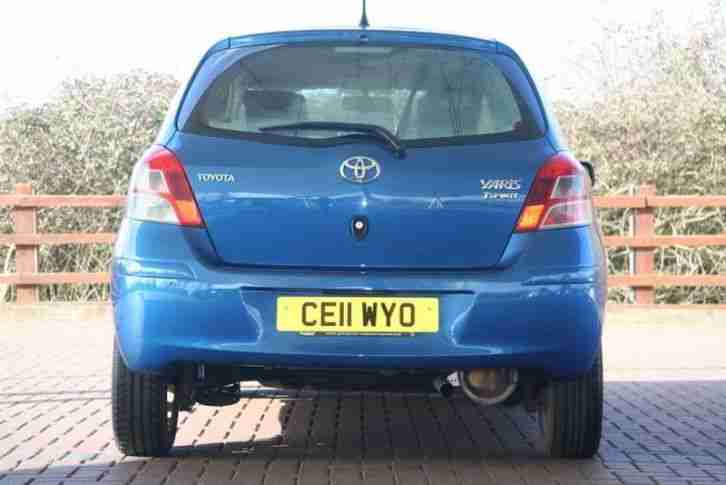 2011 Toyota Yaris 1.33 VVT-i T Spirit Nav 5dr [6] Petrol Blue Manual