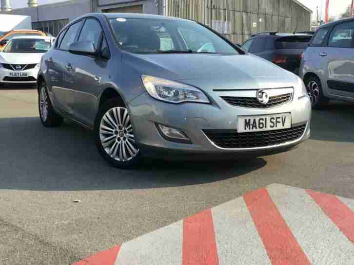 2011 Vauxhall Astra 1.6 i VVT 16v Excite Hatchback 5dr Petrol Manual