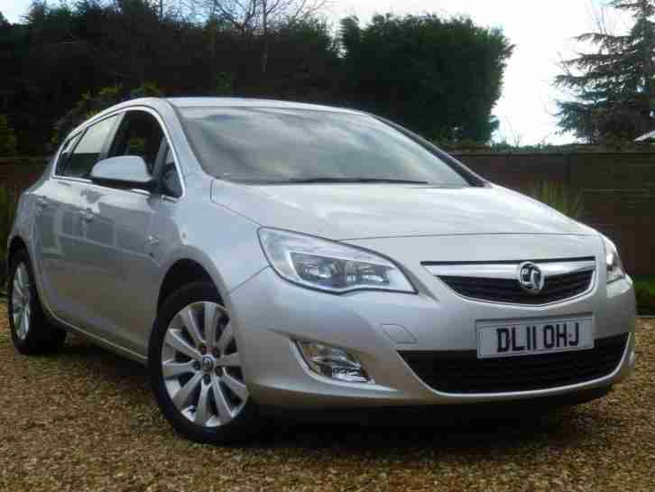 2011 Vauxhall Astra 2.0 CDTi 16v ( 160ps ) ecoFLEX ( s/s ) Elite hatchback