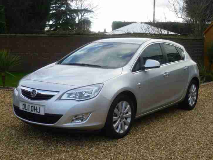 2011 Vauxhall Astra 2.0 CDTi 16v ( 160ps ) ecoFLEX ( s/s ) Elite hatchback