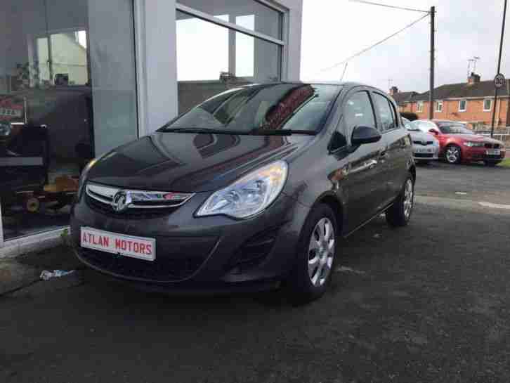 2011 Vauxhall Corsa 1.4 i 16v Exclusiv 5dr