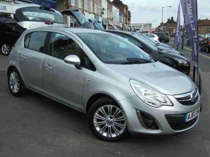 2011 Vauxhall Corsa 1.4 i 16v SE 5dr (a c)