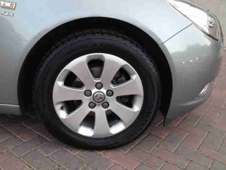 2011 Vauxhall Insignia 1.8 SRi Estate Petrol Silver Manual