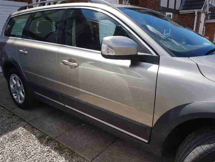 2011 Volvo XC70 SE Lux 2.0 D3/D4 163bhp Auto - SatNav - FSH-123k