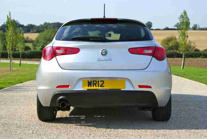 2012/12 ALFA ROMEO GIULIETTA 1.6 JTDM-2 VELOCE DIESEL 5 DOOR HATCH - ALFA SILVER