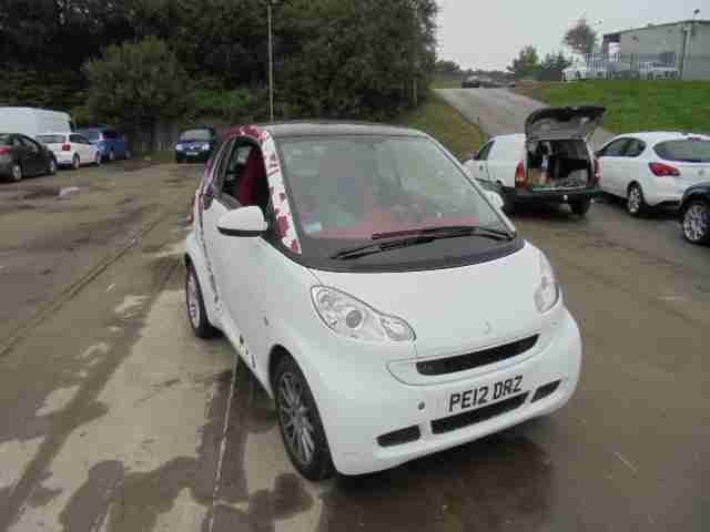 2012 12 SMART FORTWO COUPE PASSION SOFTOUCH AUTOMATIC + CRYSTAL WHITE