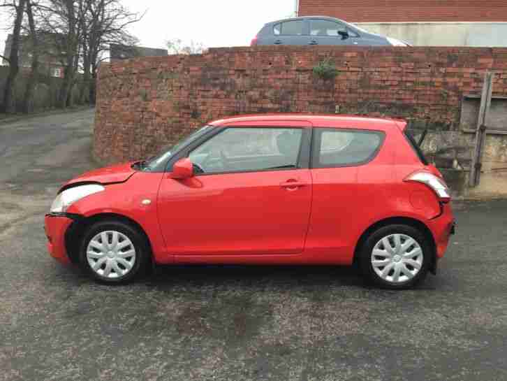 2012 (12) SUZUKI SWIFT RED DAMAGED SALVAGE SPARES OR REPAIR CAT C BARGAIN FABIA