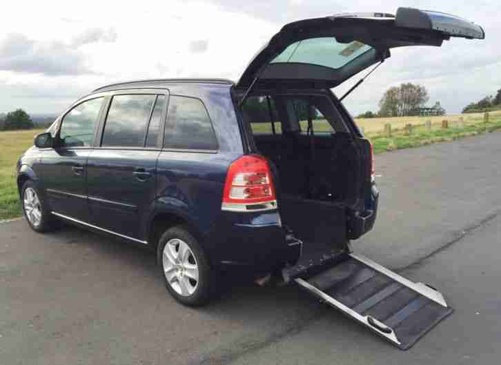 2012 12 reg VAUXHALL ZAFIRA WHEELCHAIR ACCESS 1.8 VERY LOW MILEAGE 7,500 MILES