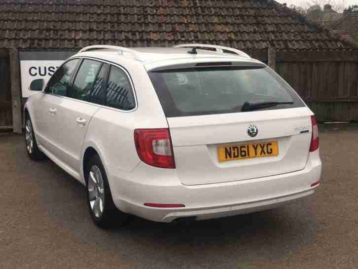 2012 61 SKODA SUPERB 1.6 SE GREENLINE II TDI CR 5D 105 BHP ESTATE DIESEL