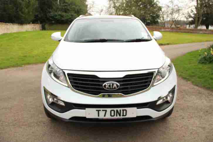 2012/62 Kia Sportage 1.7CRDi 3 SAT NAV - HEATED LEATHER - REVERSING CAMERA