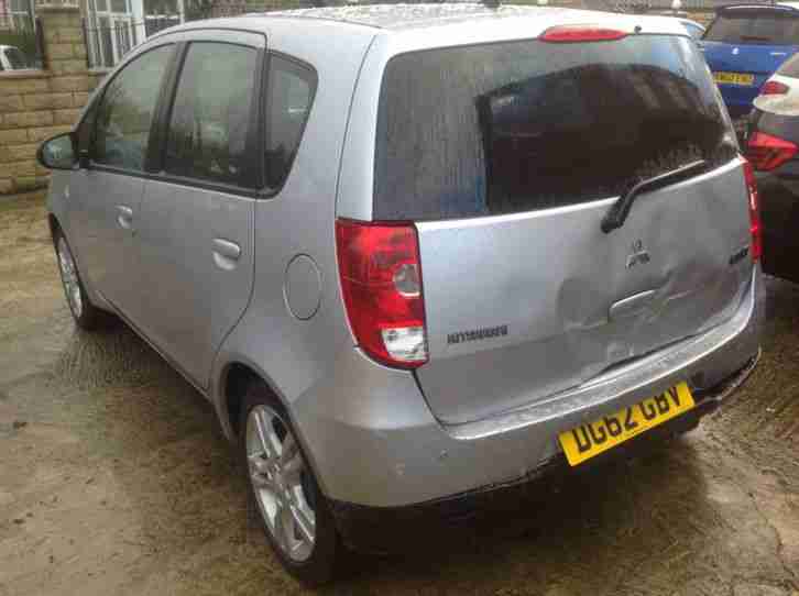 2012 62 MITSUBISHI COLT CZ2 AUTO SILVER VERY LIGHT SALVAGE DAMAGE REPAIRABLE