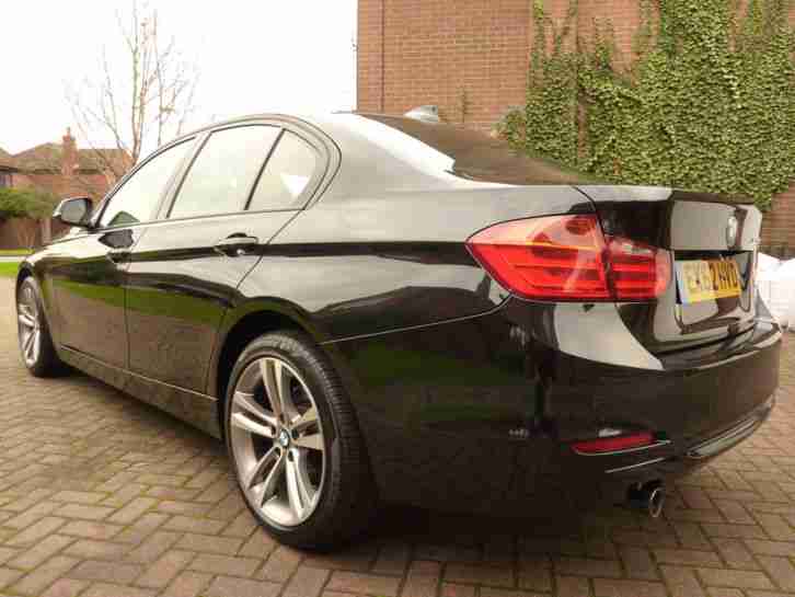 2012 62 REG BMW 320D Sport Saloon Black & Black Leather Low Mileage 3 series F30