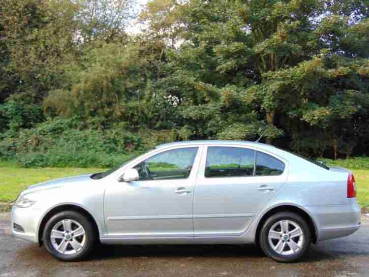 2012 62 SKODA OCTAVIA 1.6 SE TDI CR 5D 104 BHP DIESEL
