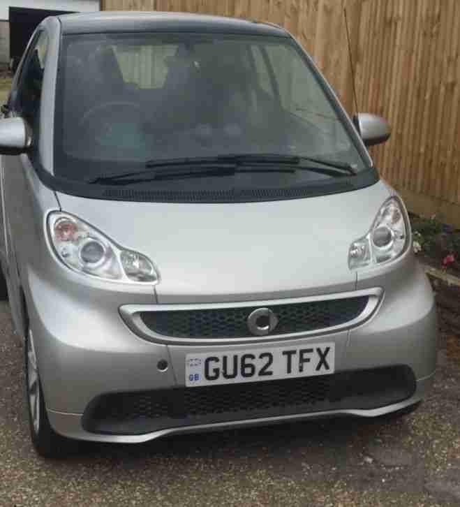 2012 (62) SMART FORTWO PASSION ONE OWNER 17K ONLY SATNAV AIRCON PANORAMIC ROOF