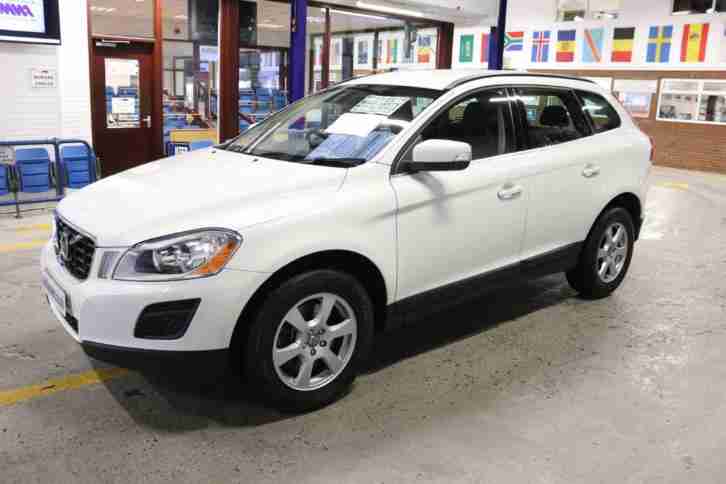 2012 - 62 - VOLVO XC60 SE 2.4 D4 AWD 4X4 (GUIDE PRICE)