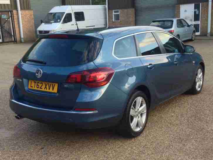 2012 62 Vauxhall Astra SRi 2.0 CDTi Auto Sports Tourer Estate DAMAGED SALVAGE