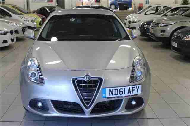 2012 Alfa Romeo Giulietta 1.6 JTDM-2 LUSSO 5d 105 BHP 1 Owner FSH &pound;30