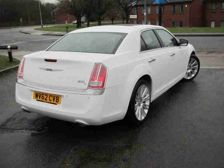 2012 CHRYSLER 300C 3.0TD Executive 4dr Automatic Saloon