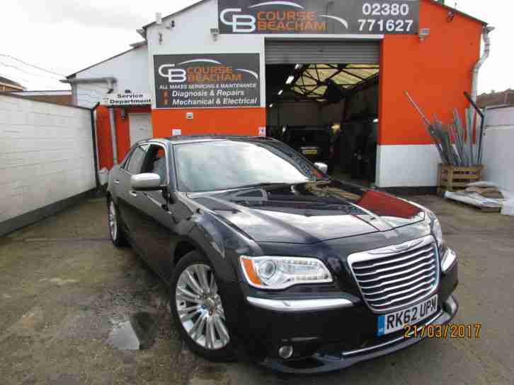 2012 CHRYSLER 300C EXECUTIVE CRD AUTO BLUE