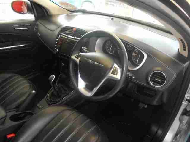 2012 CHRYSLER DELTA LIMITED 2.0 TD M JET FREE 3YR WARRANTY