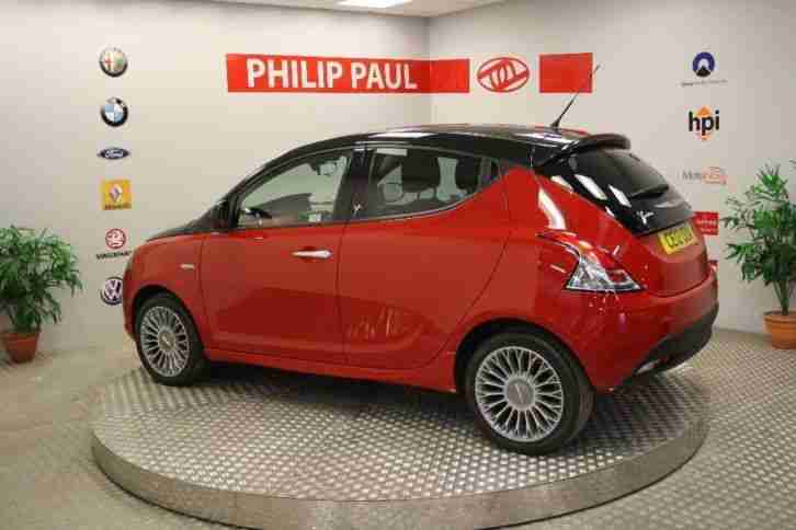 2012 Chrysler Ypsilon 1.2 Black&Red 5dr